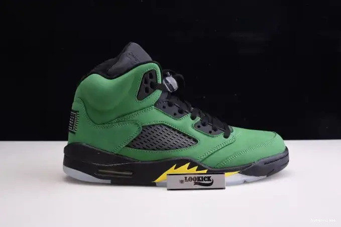 HYPE Oregon Jordan Ducks 5 CK6631-307 SE Air 0502